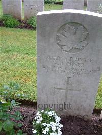 Etaples Military Cemetery - Orser, Archie Blake